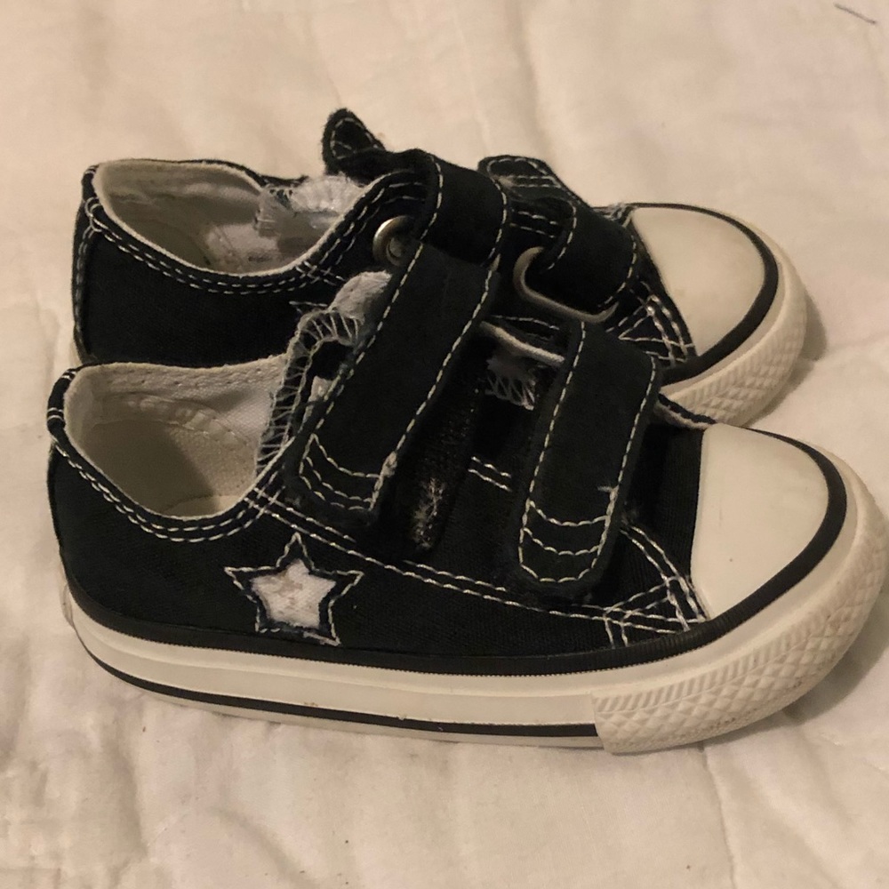 EUC Black Converse